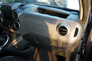 Citroen Berlingo 2015 AMEA-thumb-73
