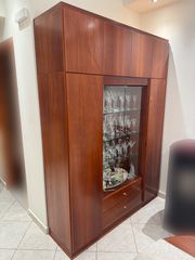 ΜΟΝΑΔΙΚΗ ΧΕΙΡΟΠΟΙΗΤΗ ΒΙΤΡΙΝΑ - ΚΡΥΣΤΑΛΙΕΡΑ ΑΠΟ ΞΥΛΟ ΚΕΡΑΣΙΑΣ