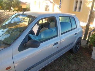Renault Clio 1999