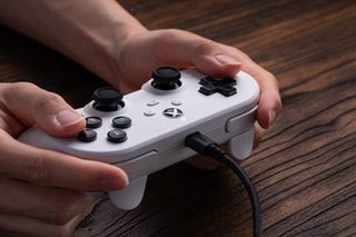 8BitDo - Pro Wired Gamepad 2 - Xbox (White) / Xbox Series X-thumb-2
