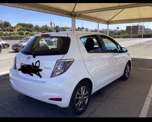 Toyota Yaris 2013