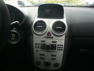Opel Corsa 2006 ΔΕΣΜΕΥΤΗΚΕ-thumb-6