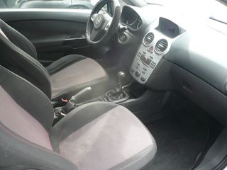 Opel Corsa 2006 ΔΕΣΜΕΥΤΗΚΕ-thumb-9