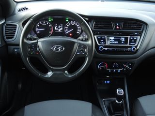 Hyundai i 20 2018 1.200cc 85Hp  BLACK LINE - BLUETOOTH - ZANTEΣ 15''-thumb-9