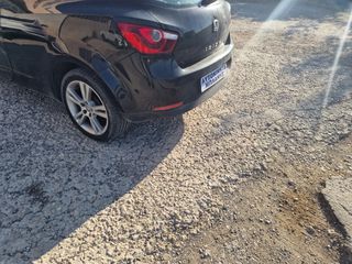 Seat Ibiza 2010 1.4 16V SPORT-thumb-7