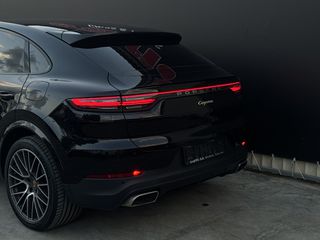 Porsche Cayenne 2020 e-HYBRID S/PANORAMA /FULL EXTRA-thumb-9