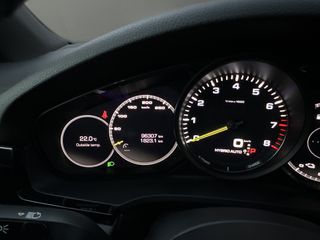 Porsche Cayenne 2020 e-HYBRID S/PANORAMA /FULL EXTRA-thumb-56