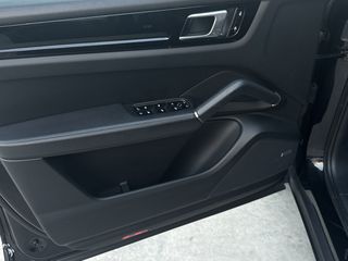 Porsche Cayenne 2020 e-HYBRID S/PANORAMA /FULL EXTRA-thumb-14