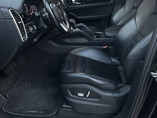 Porsche Cayenne 2020 e-HYBRID S/PANORAMA /FULL EXTRA-thumb-15
