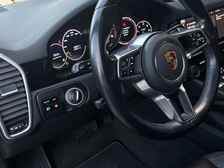 Porsche Cayenne 2020 e-HYBRID S/PANORAMA /FULL EXTRA-thumb-18
