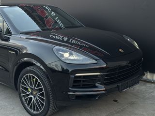 Porsche Cayenne 2020 e-HYBRID S/PANORAMA /FULL EXTRA-thumb-25