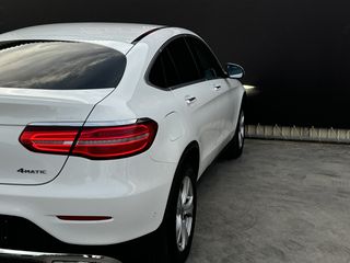 Mercedes-Benz GLC 250 2017 COUPé 250 D 4MATIC 9G-TRONIC-thumb-19