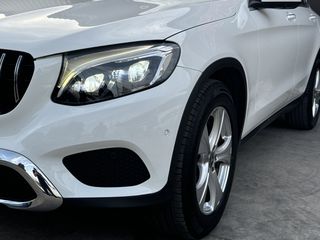 Mercedes-Benz GLC 250 2017 COUPé 250 D 4MATIC 9G-TRONIC-thumb-4