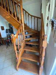 ΣΚΑΛΑ ξύλινη ύψους 3 μέτρων μασίφ Τοποθεσία Πόρτο Ράφτη