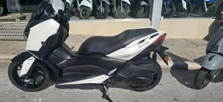 Yamaha XMAX 300 2018-thumb-1