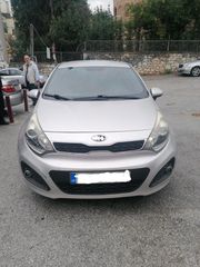 Kia Rio 2014 1.4 CRDI SPIRIT-thumb-2