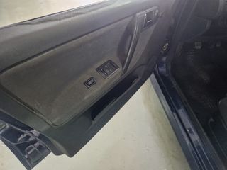 Volkswagen Polo 2001-thumb-6