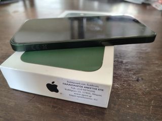iphone 13 - 128gb Green - Like New Condition - 89% Battery Capacity