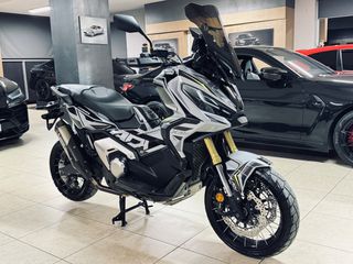 Honda X-ADV 2022 X-ADV 750   AKRAPOVIC