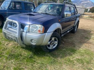 Nissan Navara 2003