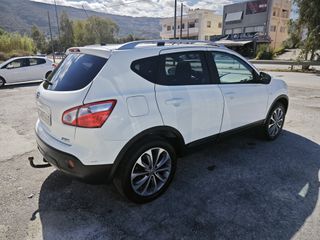 Nissan Qashqai 2010 TECHNA-thumb-2