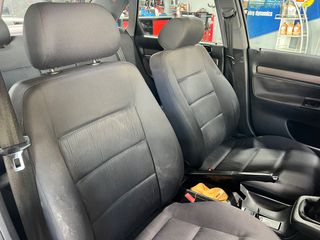 Audi A4 1998-thumb-14