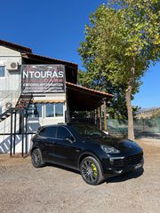 Porsche Cayenne 2016 E-HYBRID