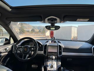 Porsche Cayenne 2016 E-HYBRID-thumb-8