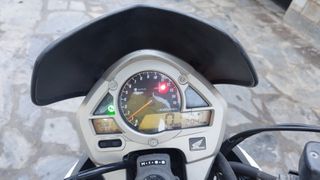Honda CB 600F Hornet 2011-thumb-10