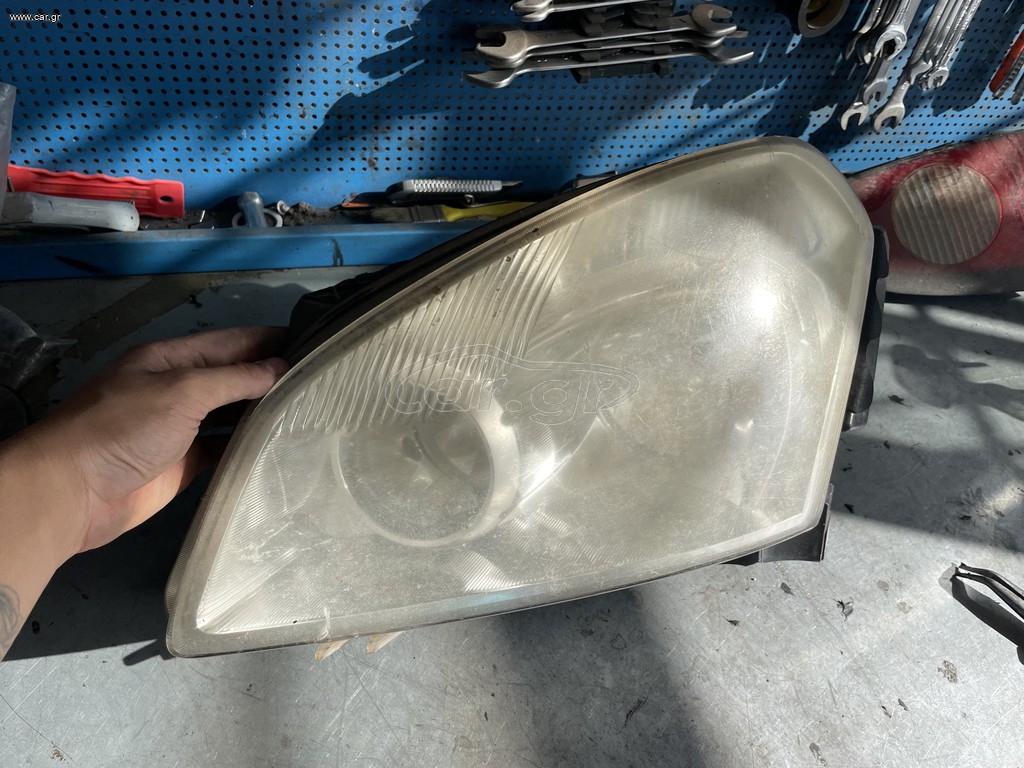 nissan qashqai φανάρι εμπρός αριστερό