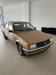 Opel Rekord 1984 Opel rekord 82-86