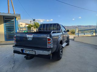 Toyota Hilux 2011