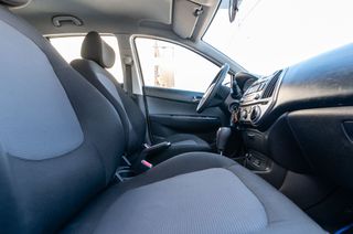 Hyundai i 20 2014 1.4 AYTOMATO,ZANTEΣ+++-thumb-55