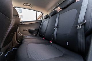 Hyundai i 20 2014 1.4 AYTOMATO,ZANTEΣ+++-thumb-13
