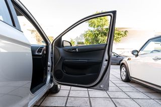 Hyundai i 20 2014 1.4 AYTOMATO,ZANTEΣ+++-thumb-46