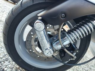 Piaggio Vespa GTS 250 2005-thumb-6