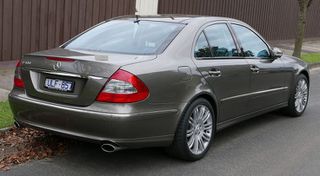 ΤΑΠΕΤΣΑΡΙΑ ΠΟΡΤΑΣ ΕΜ.ΔΕΞ.ΔΕΡΜΑ ELEGANCE-AVANTGARDE E CLASS W211-thumb-10