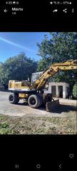 Εκσκαφέας Με Λάστιχα Liebherr 1977 921