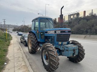 Τρακτέρ Ford 2025 8210