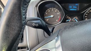 Ford Focus 2011-thumb-17