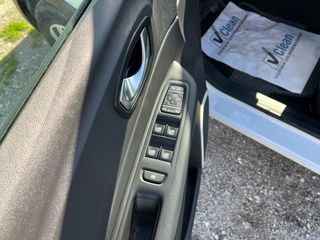 Renault Captur 2018-thumb-7