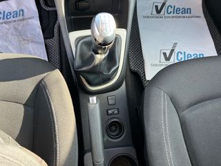 Renault Captur 2018-thumb-11