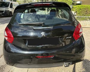 Peugeot 208 2015 ALLURE-thumb-1