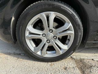 Peugeot 208 2015 ALLURE-thumb-9