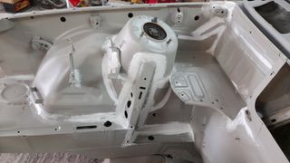 Bmw 318 1989 318is-thumb-2