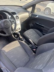 Opel Corsa 2013-thumb-10