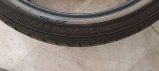 225/35/18 kumho ecsta PS71-thumb-8