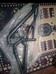 Downhill - Enduro - Trail Specialized 2022 Frameset Specialized Stumpjumper + fox float x + Rockshox 35
