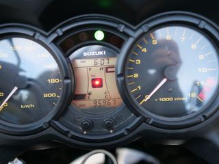 Suzuki V-Strom 650 2005 DL 650 V-STROM-thumb-10
