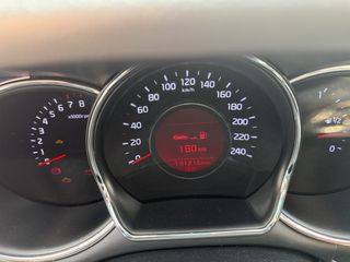 Kia Ceed / cee'd 2014-thumb-9